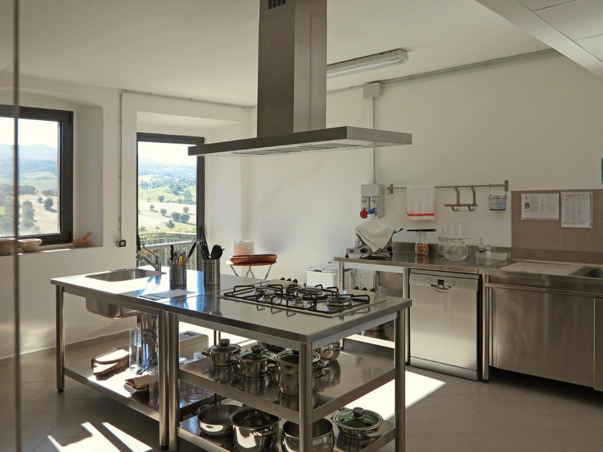 Poderi Firenze Guest House Cinigiano Bagian luar foto