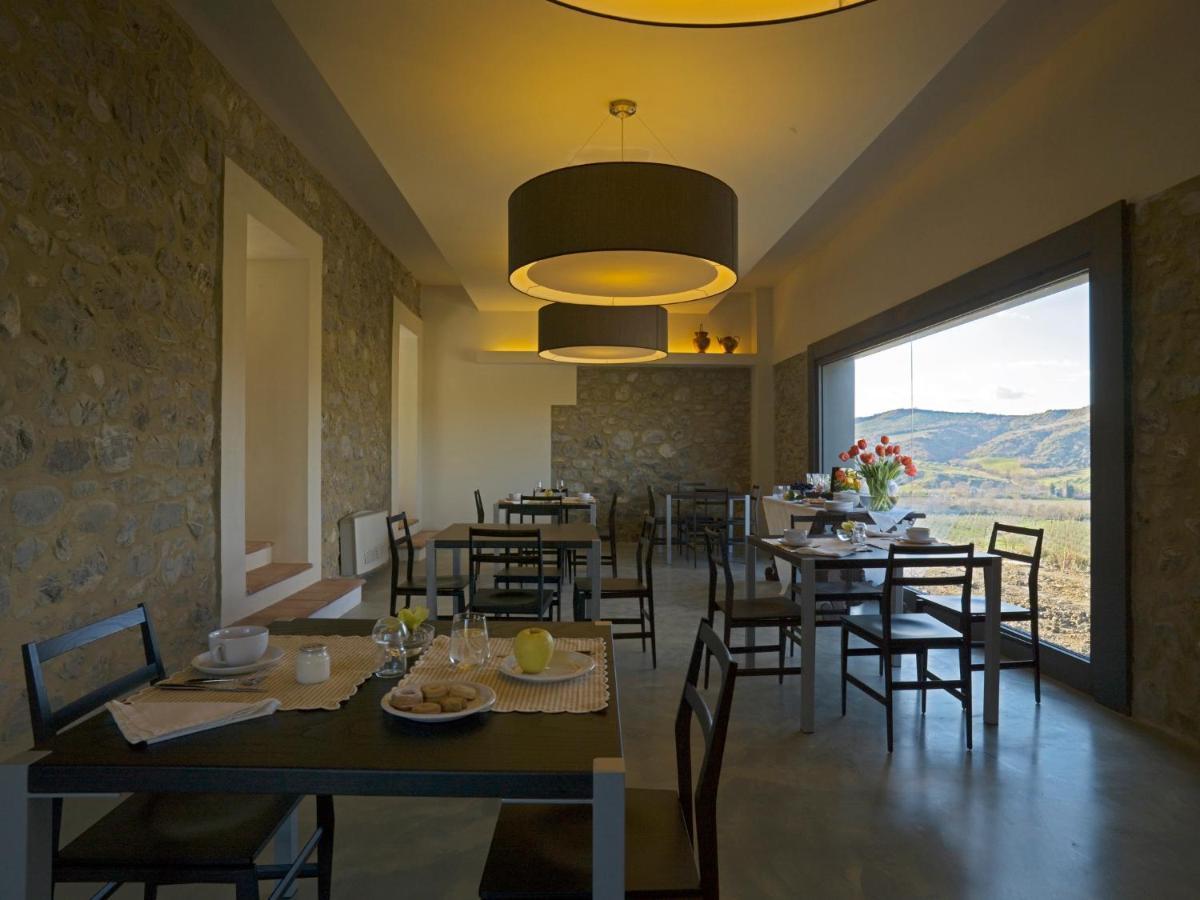 Poderi Firenze Guest House Cinigiano Bagian luar foto