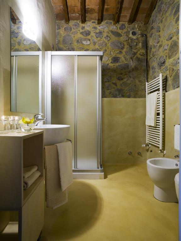 Poderi Firenze Guest House Cinigiano Bagian luar foto